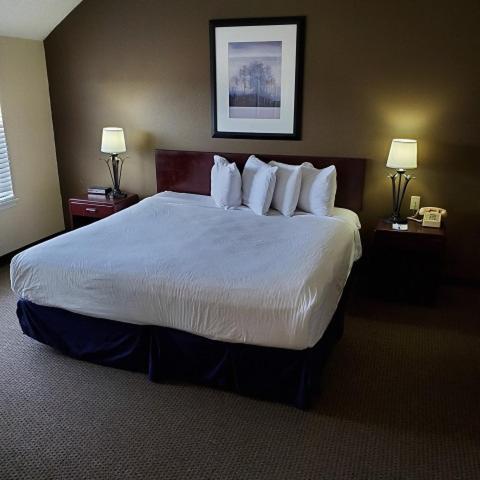 Sterling Hotel And Suites Clive ภายนอก รูปภาพ